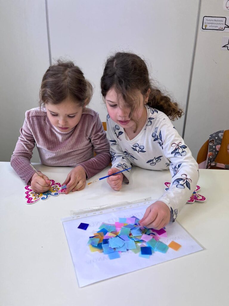 muzyka i wiosenne motyle w zerówce 